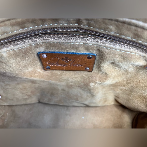 Patricia Nash Zorita Satchel Metallic Burnished Tooled Leather Purse - Picture 10 of 14